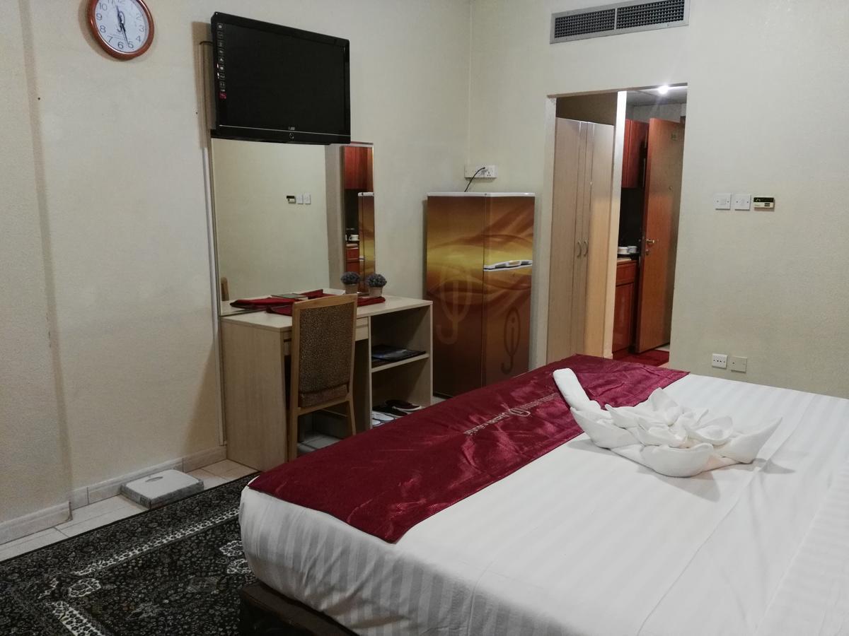 Cristalaat Al Aseel Hotel Мека Екстериор снимка