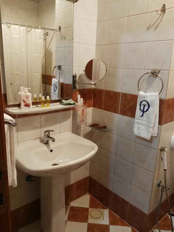 Cristalaat Al Aseel Hotel Мека Екстериор снимка